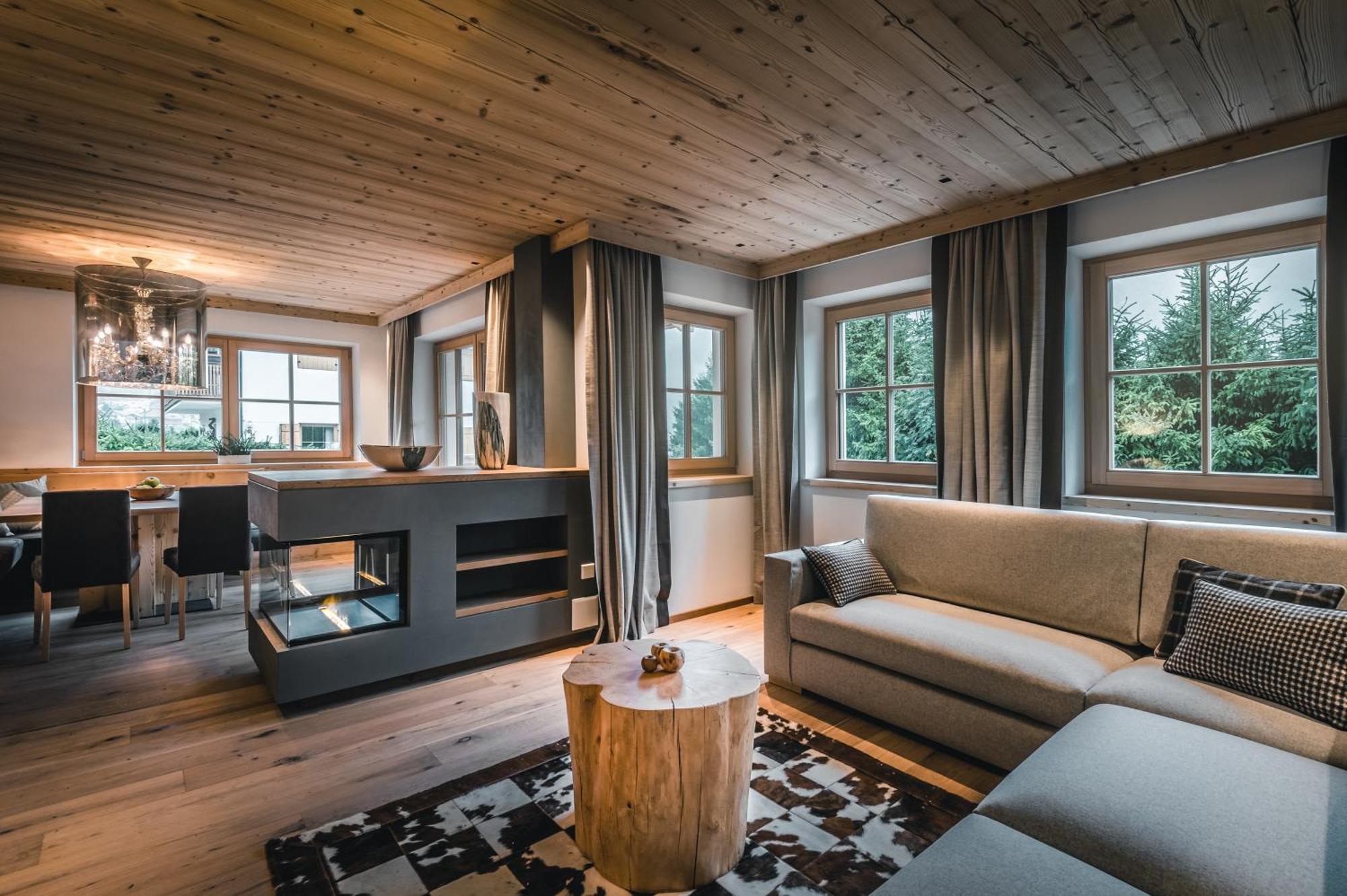 Liondes Chalets San Vigilio Di Marebbe Eksteriør billede